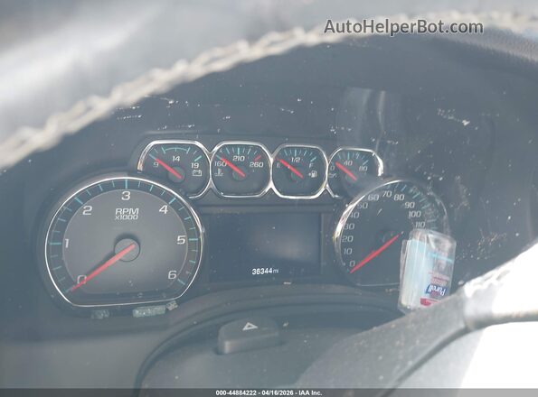 1GNSKBKC9JR104481 2018 CHEVROLET TAHOE Silver Հետևի նստատեղերի տեսք
