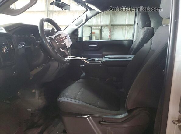 1GT08LE76NF320220 2022 GMC SIERRA White Widok wnętrza z przodu