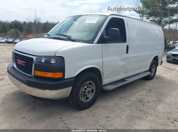 1GTW7AFF0H1908641 2017 GMC SAVANA 2500 White Առջևի ձախ երեք քառորդ տեսարան