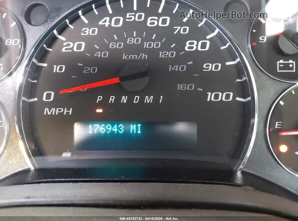 1GTW7AFF0H1908641 2017 GMC SAVANA 2500 White 