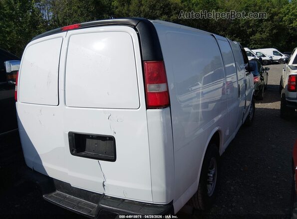 1GTW7AFF2G1907151 2016 GMC SAVANA 2500 White Задня права чверть