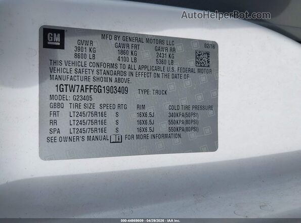 1GTW7AFF6G1903409 2016 GMC SAVANA 2500 Белый Вид подкапотного пространства