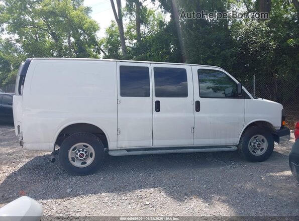 1GTW7AFF6G1903409 2016 GMC SAVANA 2500 Белый Панорамный вид салона 360°