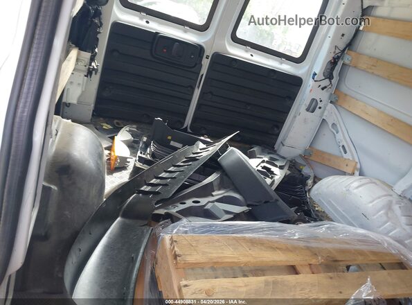 1GTW7AFP3M1203156 2021 GMC SAVANA CARGO Белый Вид щитка приборов