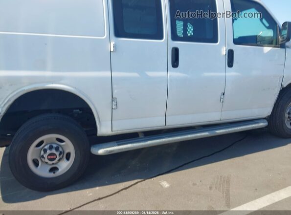 1GTW7AFP4P1174478 2023 GMC SAVANA CARGO White უკანა სალონის ხედი