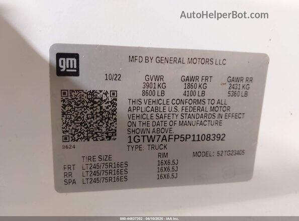 1GTW7AFP5P1108392 2023 GMC SAVANA CARGO White Widok komory silnika