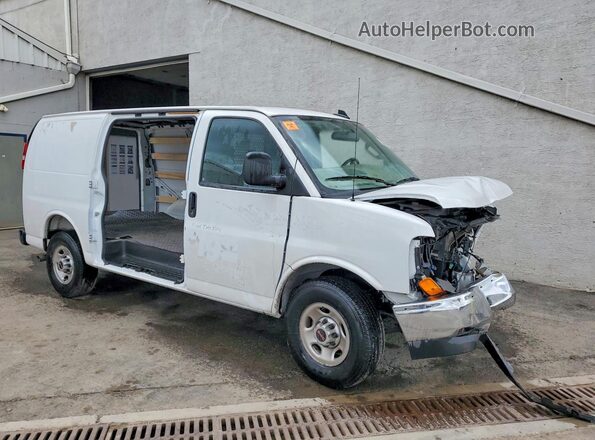 1GTW7AFP6S1174572 2025 GMC SAVANA White წინა მარჯვენა