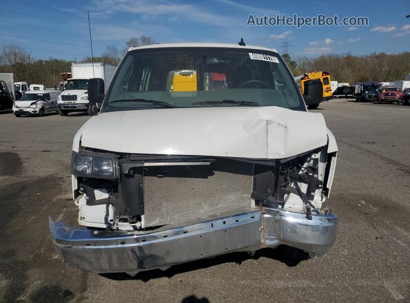 1GTW7AFP9S1237583 2025 GMC SAVANA White 