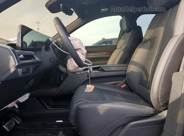 1GYC3NMLXTZ700124 2026 CADILLAC VISTIQ Black Սալոնի դիմացի տեսք