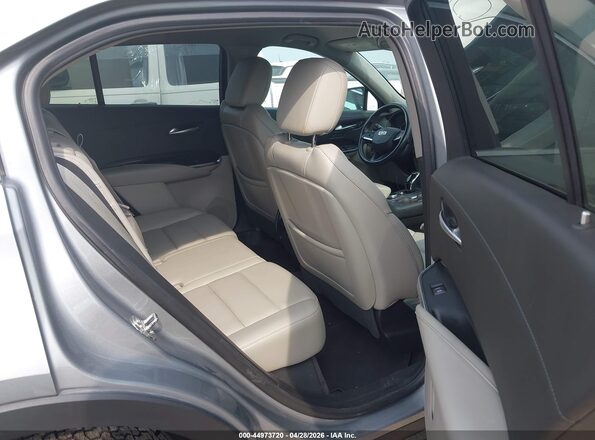 1GYFZDR4XPF187004 2023 CADILLAC XT4 Silver VIN კოდის სტიკერის ხედი