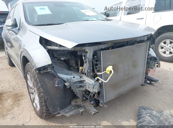 1GYFZDR4XPF187004 2023 CADILLAC XT4 Silver 