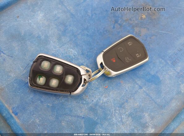 1GYKNCR46MZ197317 2021 CADILLAC XT5 Синий Вид панели приборов