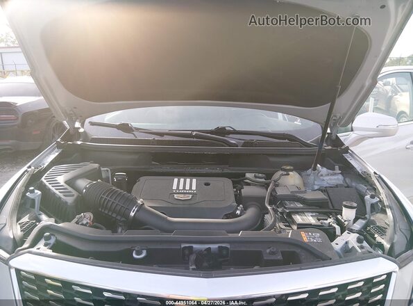 1GYKNDR45LZ217660 2020 CADILLAC XT5 Silver Հետևի տեսք