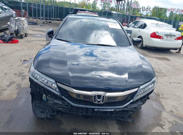 1HGCT2B02HA004281 2017 HONDA ACCORD Black Widok wnętrza z tyłu