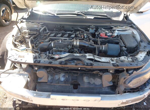 1HGCV1F16JA115283 2018 HONDA ACCORD White Widok z tyłu