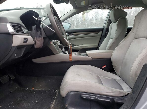 1HGCV1F16KA028274 2019 HONDA ACCORD Silver Вид салону спереду