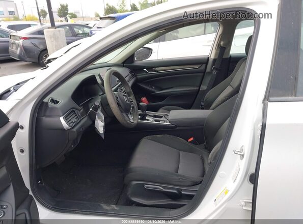 1HGCV1F17KA071926 2019 HONDA ACCORD White Vista interior delantera