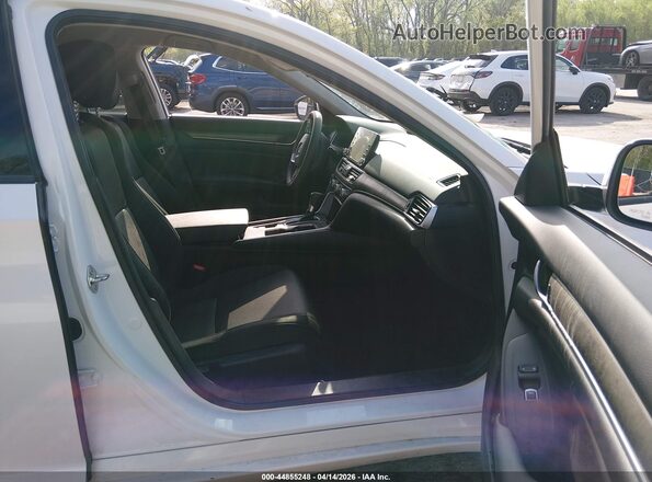 1HGCV1F18KA098746 2019 HONDA ACCORD White Սալոնի դիմացի տեսք