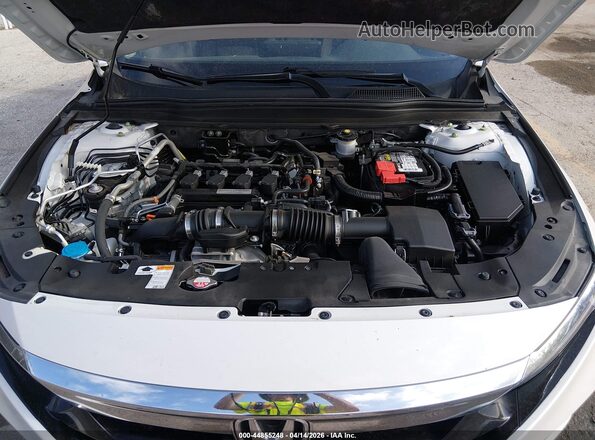 1HGCV1F18KA098746 2019 HONDA ACCORD White Հետևի տեսք