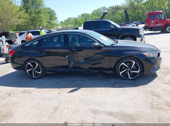 1HGCV1F31JA157765 2018 HONDA ACCORD Black Դիմացի տեսք
