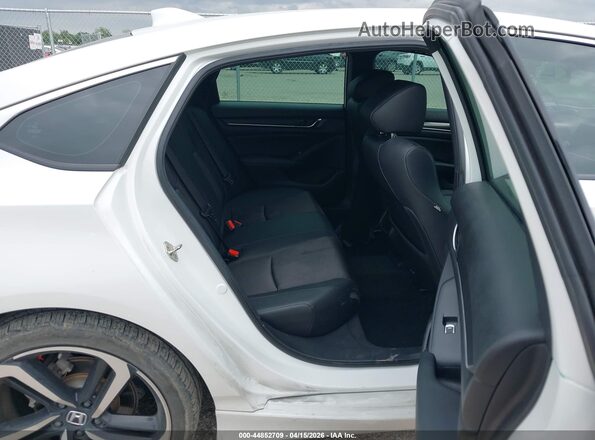 1HGCV1F32KA082317 2019 HONDA ACCORD Белый Вид наклейки с VIN-кодом