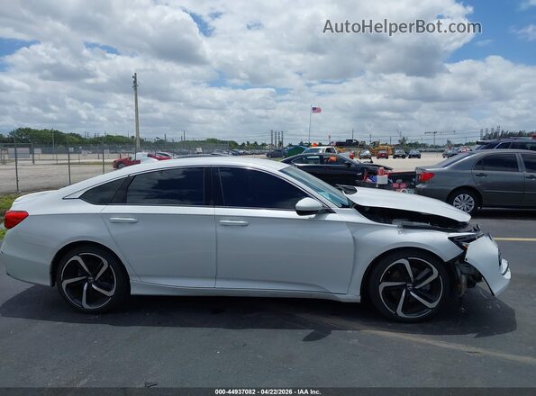 1HGCV1F32LA031871 2020 HONDA ACCORD White 360 interior view