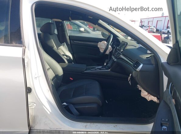 1HGCV1F32MA016076 2021 HONDA ACCORD White Front interior view