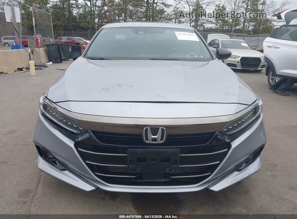 1HGCV2F33MA016609 2021 HONDA ACCORD Silver Rear interior view