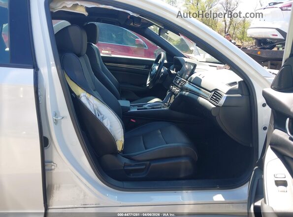 1HGCV2F34MA027313 2021 HONDA ACCORD White Vista interior delantera