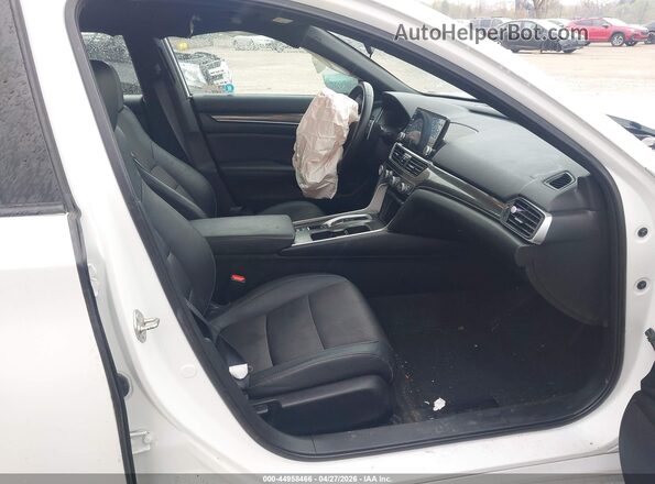 1HGCV2F38KA012682 2019 HONDA ACCORD White Front interior view