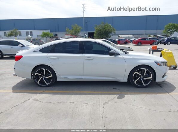 1HGCV2F3XMA003002 2021 HONDA ACCORD Белый Вид задней части салона