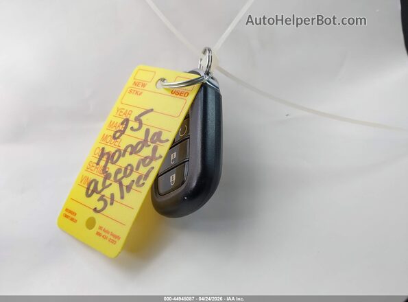 1HGCY2F53SA055528 2025 HONDA ACCORD Gray Widok deski rozdzielczej