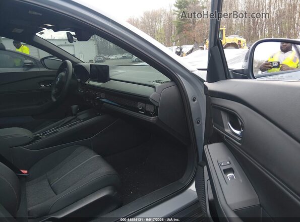 1HGCY2F54SA075397 2025 HONDA ACCORD Gray Вид салону спереду