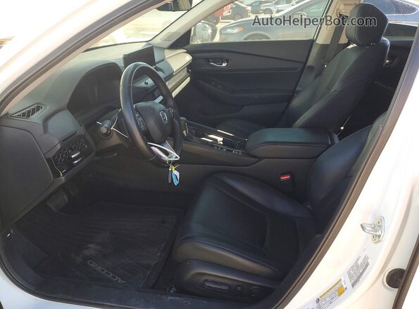 1HGCY2F86RA012841 2024 HONDA ACCORD White Вид салону спереду