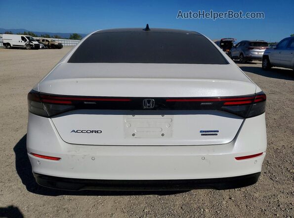 1HGCY2F86RA012841 2024 HONDA ACCORD White Вид ззаду