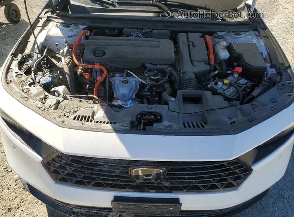 1HGCY2F86RA012841 2024 HONDA ACCORD White Вид задньої частини салону