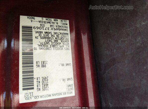1N4AA6AP6JC371069 2018 NISSAN MAXIMA Maroon Vista del compartimento del motor