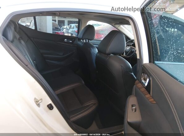 1N4AA6APXHC420087 2017 NISSAN MAXIMA Белый Вид наклейки с VIN-кодом