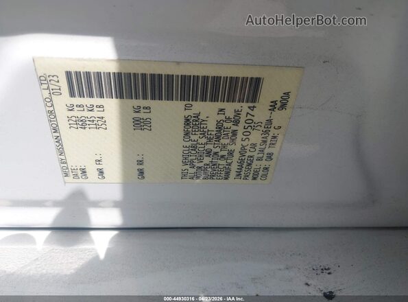 1N4AA6EV0PC505074 2023 NISSAN MAXIMA SR White Engine compartment view