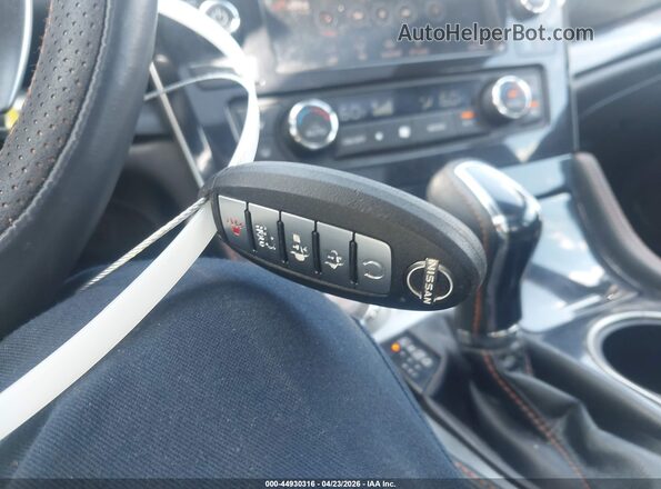 1N4AA6EV0PC505074 2023 NISSAN MAXIMA SR White Dashboard view