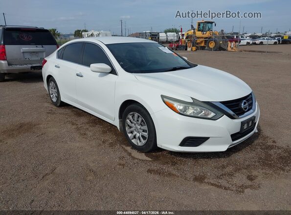 1N4AL3AP0HC256180 2017 NISSAN ALTIMA Белый Вид спереди