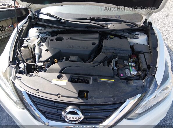 1N4AL3AP0JC295664 2018 NISSAN ALTIMA White Հետևի տեսք