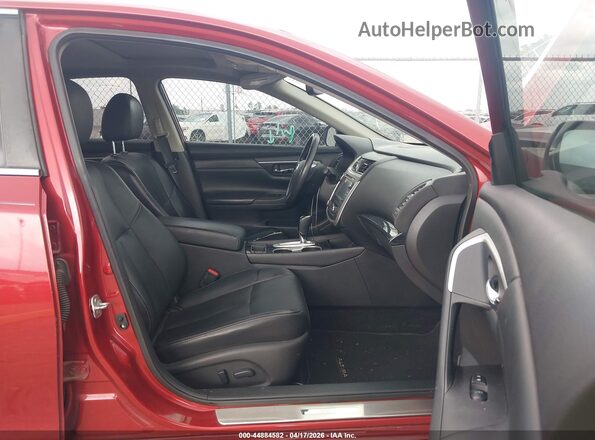 1N4AL3AP1GC268966 2016 NISSAN ALTIMA Red Widok wnętrza z przodu