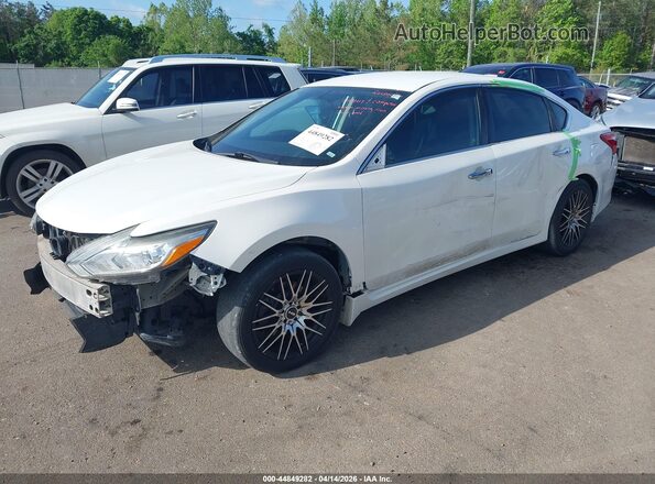 1N4AL3AP1HN324619 2017 NISSAN ALTIMA Белый Передняя левая четверть
