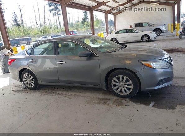 1N4AL3AP2GC160663 2016 NISSAN ALTIMA Gray Widok wnętrza z tyłu