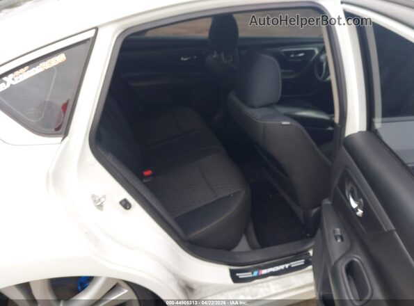 1N4AL3AP3HC155165 2017 NISSAN ALTIMA White VIN კოდის სტიკერის ხედი