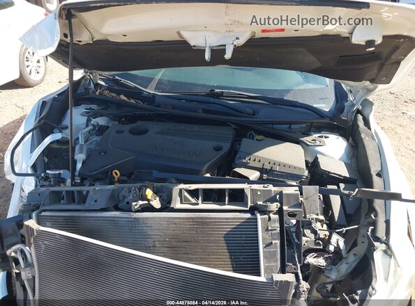 1N4AL3AP3JC136721 2018 NISSAN ALTIMA White Rear view
