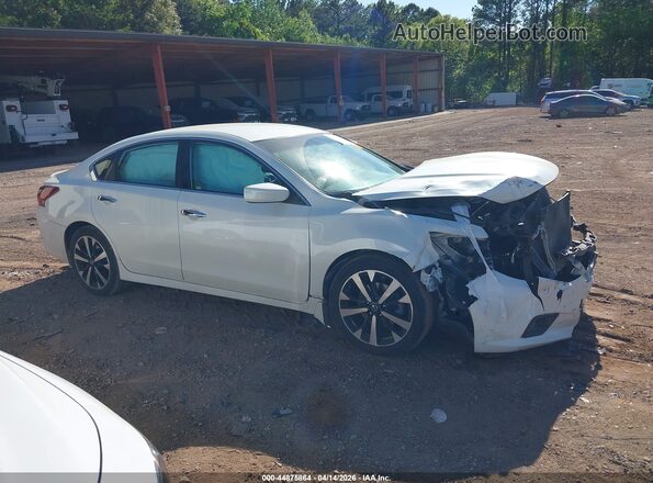 1N4AL3AP3JC136721 2018 NISSAN ALTIMA White 360 interior view