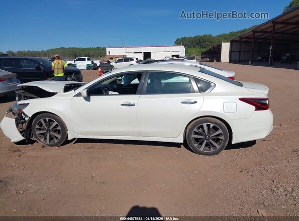 1N4AL3AP3JC136721 2018 NISSAN ALTIMA White 