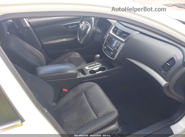 1N4AL3AP4HC266078 2017 NISSAN ALTIMA White წინა სალონის ხედი